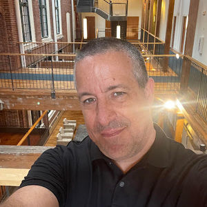 Meet your Posher, Jonathan